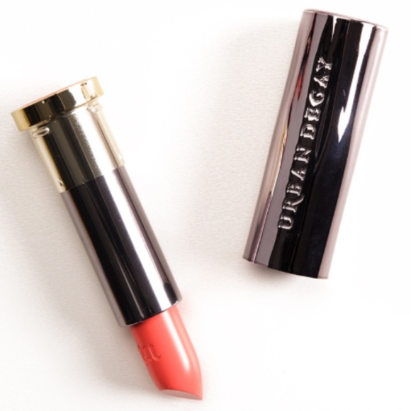 🆕 Urban Decay Snitch Lipstick - Picture 1 of 12